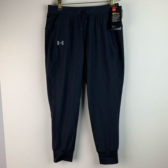 NWT under armour women’s black cold gear capri cropped pants leggings size xs - Picture 1 of 6